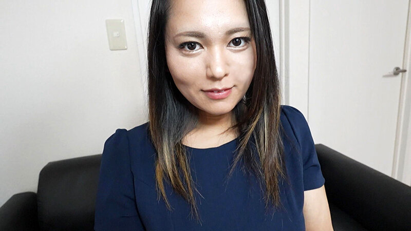 セックスレスにつき欲求不満の権化と化したホルスタイン爆乳人妻さん、旦那を忘れてイキまくる。恭子（33歳） サンプル 8
