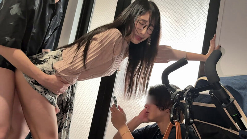 ホスト狂いのシンママは奴●気質の貢ぐちゃん。ドMご奉仕勘違い女。 小野坂ゆいか サンプル 5