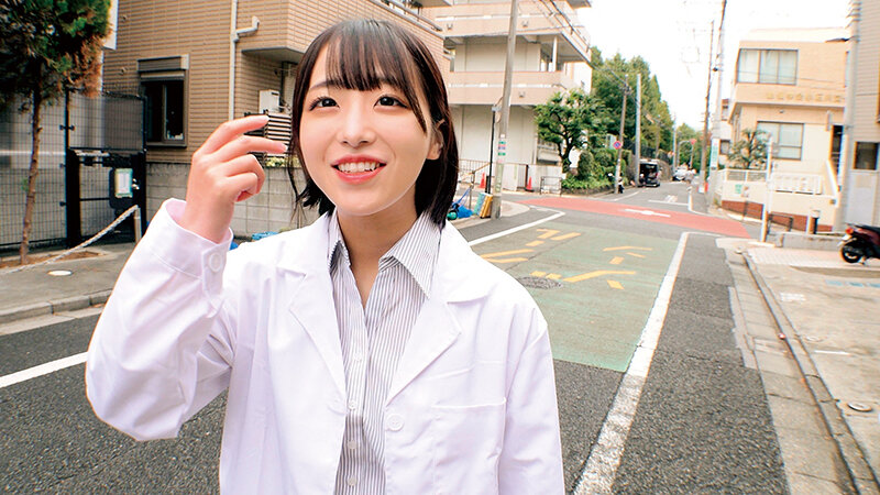 学園のオアシスみたいな保健の先生がイッてもイッてもおさまらない絶倫デカチン童貞くんを大連続暴発中出し筆おろし！？射精しまくっても勃起がおさまらないデカチンに白衣の女神の性欲覚醒！！校内では見れないエロス剥き出しで素敵にいやらしく中出し連発筆おろし… サンプル 1