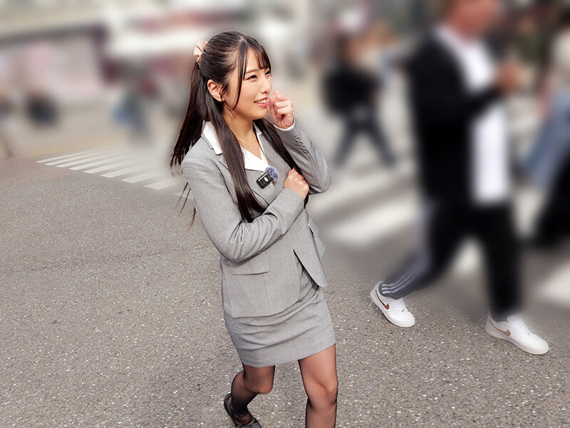 素人美少女とリモコンバイブお散歩ー黒パンスト敏感キャリアウーマン編ー「もう我慢できません…//」人ごみの中、黒パンスト美脚ガクブル震わせイキまくってしまうOLたち！人生初の羞恥プレイでまさかのエロスイッチオン！車移動中も大胆カーオナニー！最後はホテルで… サンプル 6