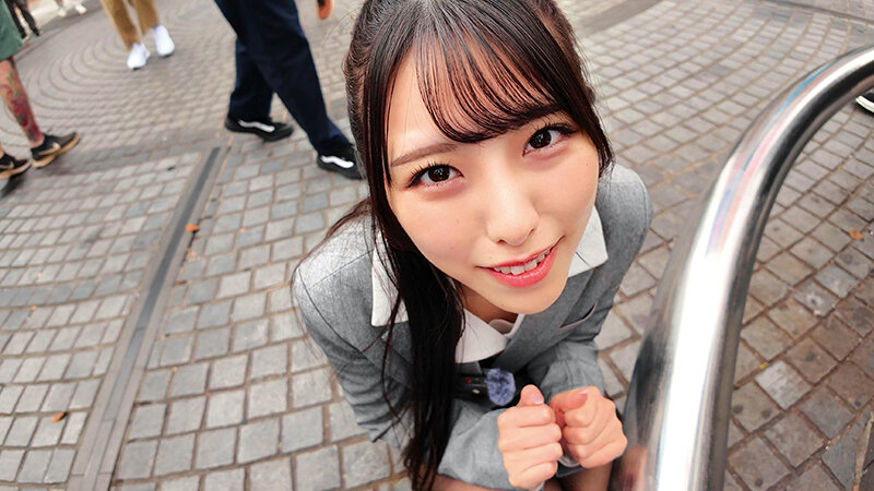 素人美少女とリモコンバイブお散歩ー黒パンスト敏感キャリアウーマン編ー「もう我慢できません…//」人ごみの中、黒パンスト美脚ガクブル震わせイキまくってしまうOLたち！人生初の羞恥プレイでまさかのエロスイッチオン！車移動中も大胆カーオナニー！最後はホテルで… サンプル 9