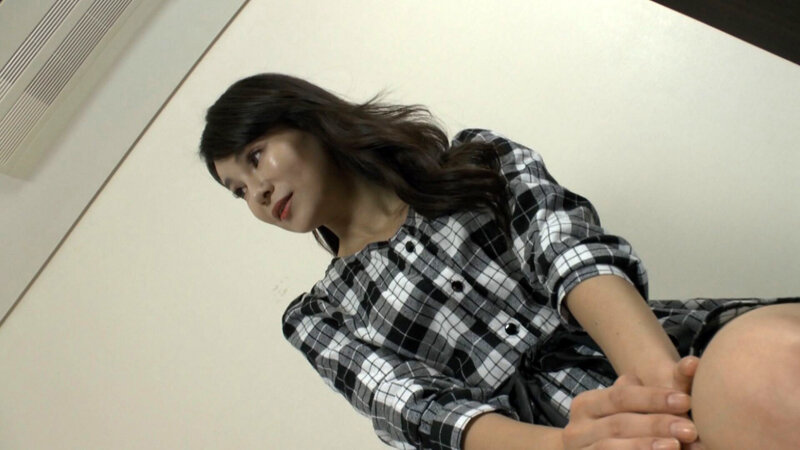 韓流美熟女とランジェリー ため息がでるほど美しい脚にうっとり。 サンプル 1
