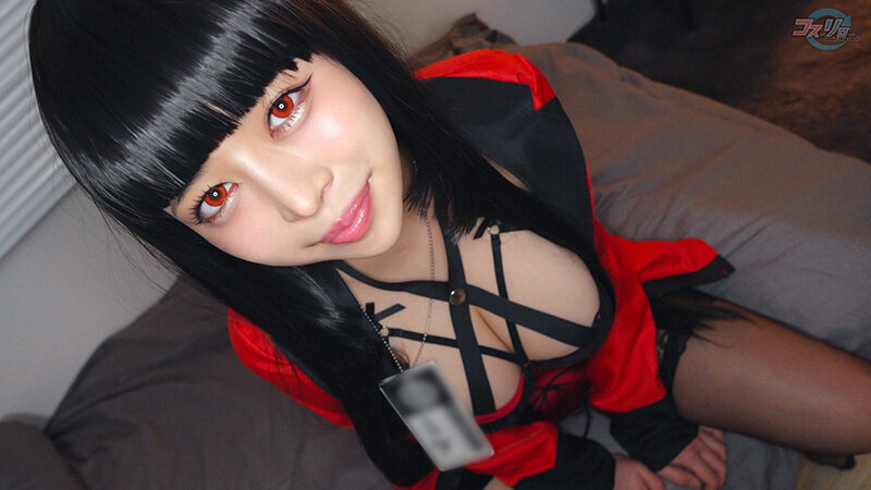 渋ハロ集合！クラブでナンパした巨乳ちゃんをコスイベの売り子に呼んだらサークル主の童貞くんの精子を搾り取るど変態痴女だった！ サンプル 5