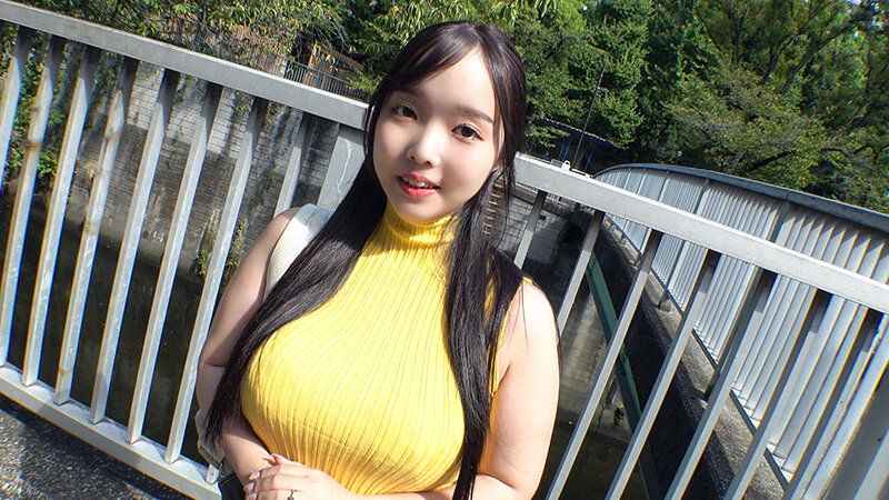 バスト100cmの魅惑の爆乳ナース人妻 存在感抜群のロケットおっぱいに挟まれながら快楽絶頂SEX サンプル 2