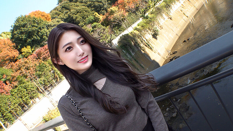 数年前までお天気お姉さんとして活躍していた人妻 普通の生活に憧れて引退したが刺激が無くてストレスMAX！若い時を思い出す為のドスケベ中出しSEX サンプル 3