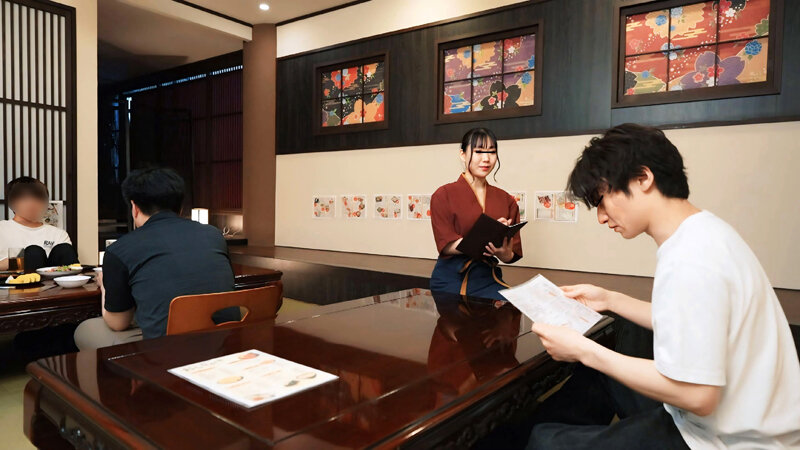 カスハラVSパート妻 店内中出し超過勤務02 サンプル 12