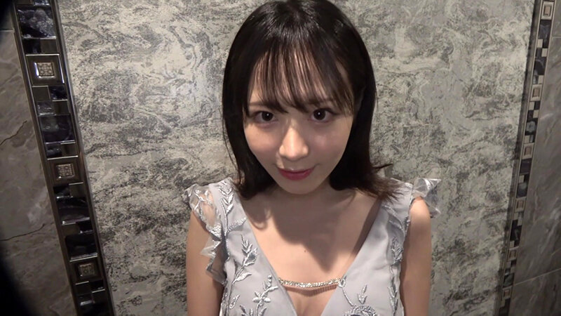 激カワ素人 ワケありハメ撮り天国（2） ～ラブホでハメたワケあり美女キャバ嬢10人の記録～ サンプル 17
