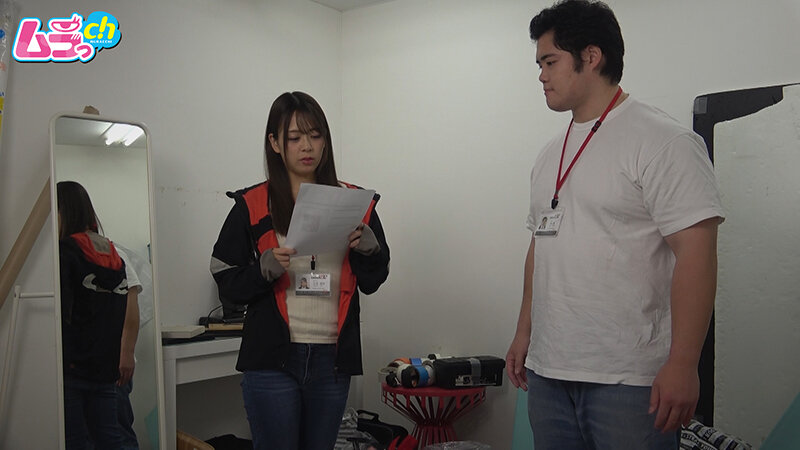SOD男子社員 制作部 ムラっch中途社員 岩崎薫君 ガチムチマッチョ×本気潮吹き 女性の気持ちをを全く理解してない経験不足な中途社員には、とことん痴女攻めし企画を考えるためドMの悦びを学んでもらいました サンプル 6