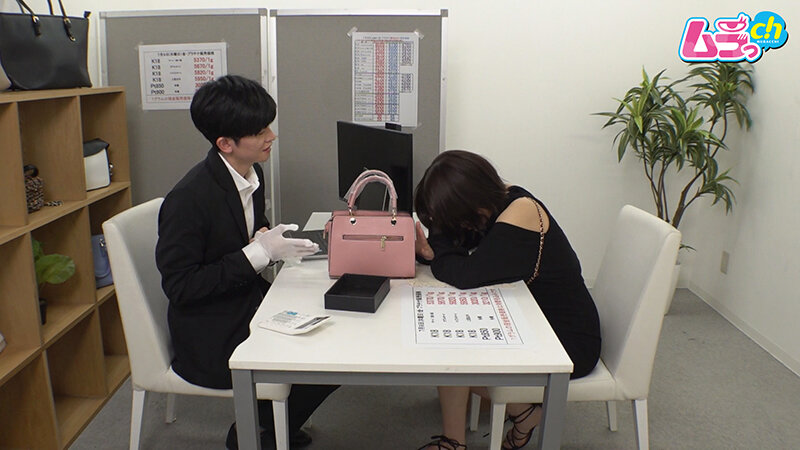 ニンゲン観察 高額査定のためならチ●ポをしゃぶる！ハメる！お金欲しさにブランド買い取り専門店でおま●こも査定してもらうパパ活女子 サンプル 4