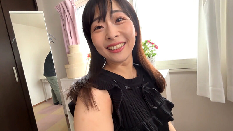 街角で声をかけてアナル観察させてもらう ファーストフード店パート みおりさん サンプル 2