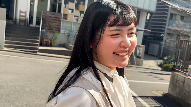 ハーフ顔のみのりちゃんがM男に濃厚鼻フェラ サンプル 1