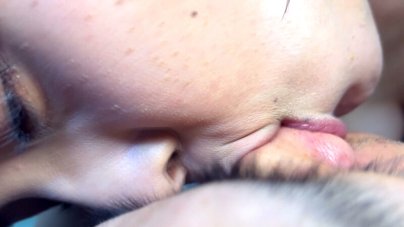 甘やかし上手なかほちゃんがM男に濃厚鼻フェラ サンプル 7