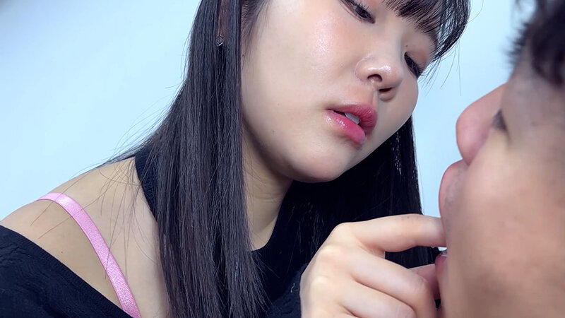 仕方ないなって言いながら濃厚キスするみすずちゃん サンプル 14