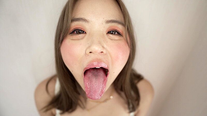 【個人撮影】菊池はる 変態男のわがままリクエスト 臭いチェック！ サンプル 10