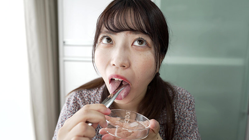 【個人撮影】水月みおの舌ブラシで「汚舌苔」採取 サンプル 7