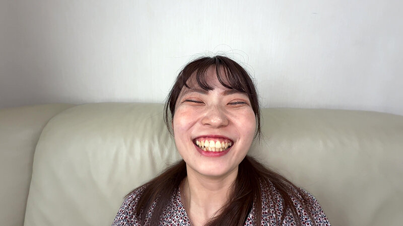 【個人撮影】水月みお 初喉チンコ触り＆舌や八重歯を観察 サンプル 6