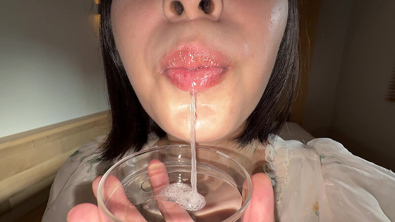 【個人撮影】大園明歩の舌ブラシで「汚舌苔」採取 サンプル 18