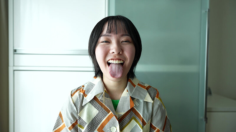 【個人撮影】加護まりの舌ブラシで「汚舌苔」採取 サンプル 2
