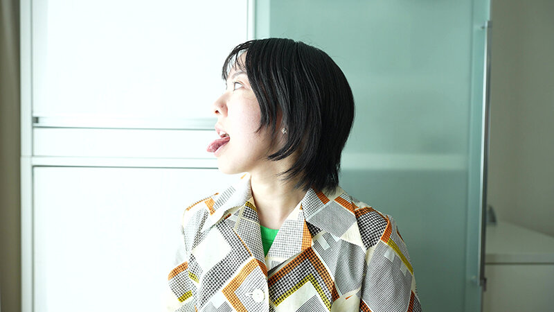 【個人撮影】加護まりの舌ブラシで「汚舌苔」採取 サンプル 3