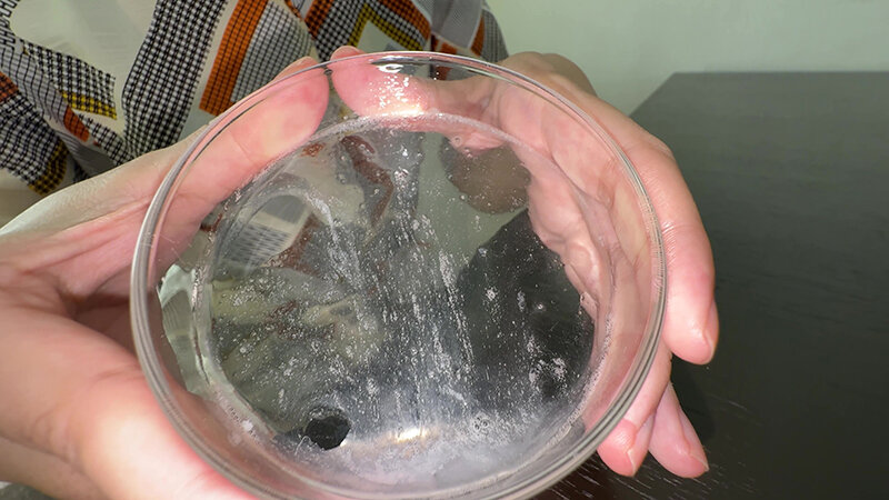 【個人撮影】閲覧注意！加護まりの「濃縮還元唾液」を加湿器で噴霧してみた！ サンプル 2