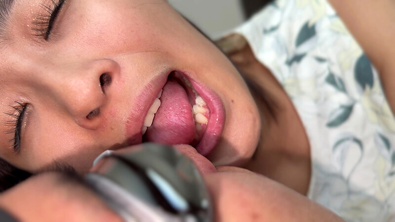 【個人撮影】旭メイサの自撮り顔舐め＆ニオイ責め サンプル 14