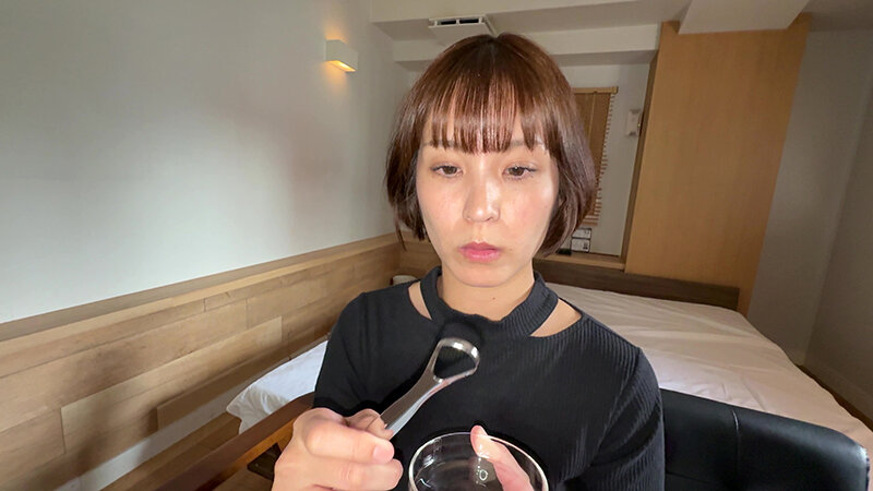 【個人撮影】玉城夏帆の舌ブラシで「汚舌苔」採取 サンプル 9