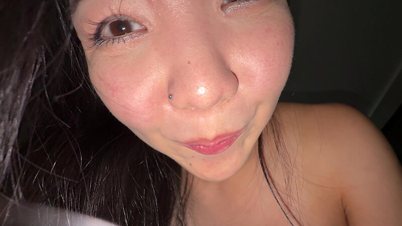 【個人撮影】桃瀬まゆの上半身舐め＆鼻●●手コキ サンプル 16