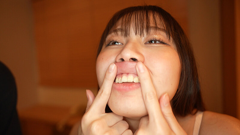 【個人撮影】さくまつなのニオイを変態男がチェック！ サンプル 8