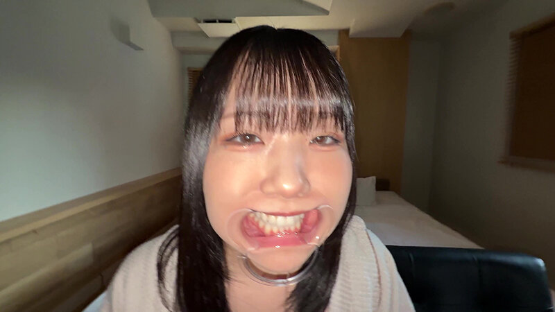 【個人撮影】音羽美鈴の喉チン触り＆開口器アヘ顔Wピース サンプル 20
