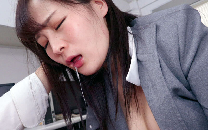 「助けてなんて言えない……強気な私が…」机に突き倒され、逃げ場のないオフィスでデカ尻を貫くピストンに何度も絶頂させられ、絶望の果てに連続中出し 壊れていく居場所 相沢澪 サンプル 12