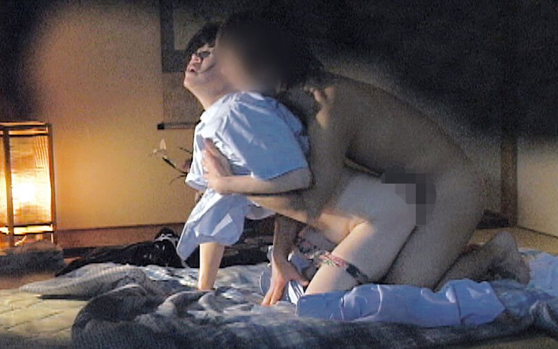 働く熟女と痴●客 660分完全盤6枚組 サンプル 19
