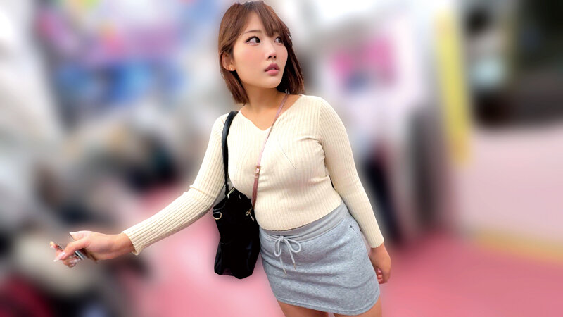 【デカパイスラ女子】＃ネバネバ粘着追跡＃ストラップ喰い込む巨乳観察＃捕獲連れ込みキメ生刺し＃乳汚し サンプル 1