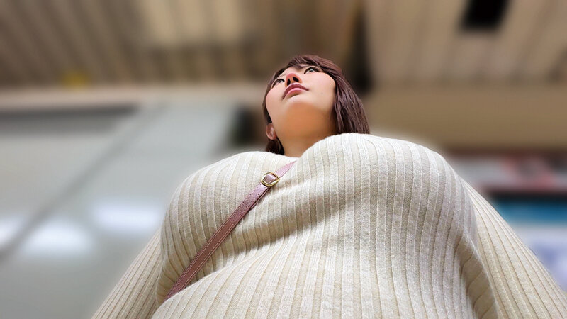 【デカパイスラ女子】＃ネバネバ粘着追跡＃ストラップ喰い込む巨乳観察＃捕獲連れ込みキメ生刺し＃乳汚し サンプル 2