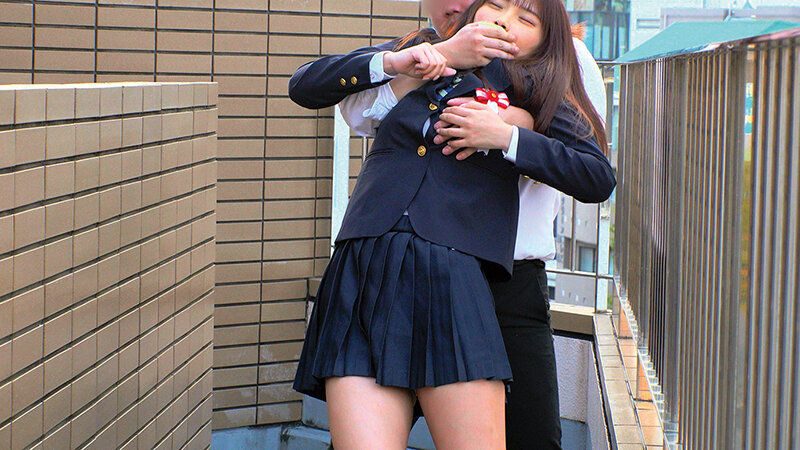 卒業生 拘束スローピストン過激わい○つFUCK 清い膣を生ペニスでゆっくりこねくり回されガクブル絶頂で落ちていく制服女学生 サンプル 16