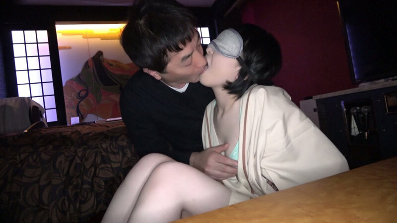 真面目なはずの自分の娘が、内緒で知らない中年男とラブホに行っていたらどうしますか？ ひより サンプル 16