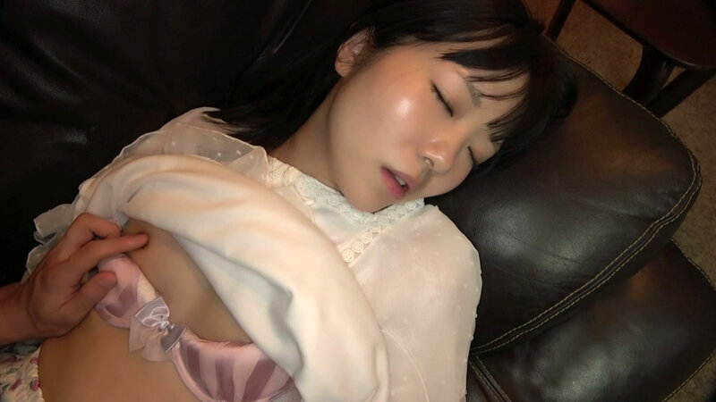 お隣の娘さんは一人でお留守番中です… 4時間コレクション サンプル 7