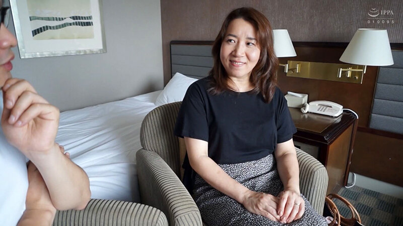熟成50年マン汁・ニク汁・ヨダレ汁 絶叫！お漏らし！潮吹き三連撃！卍解！ 新倉まさみ サンプル 1