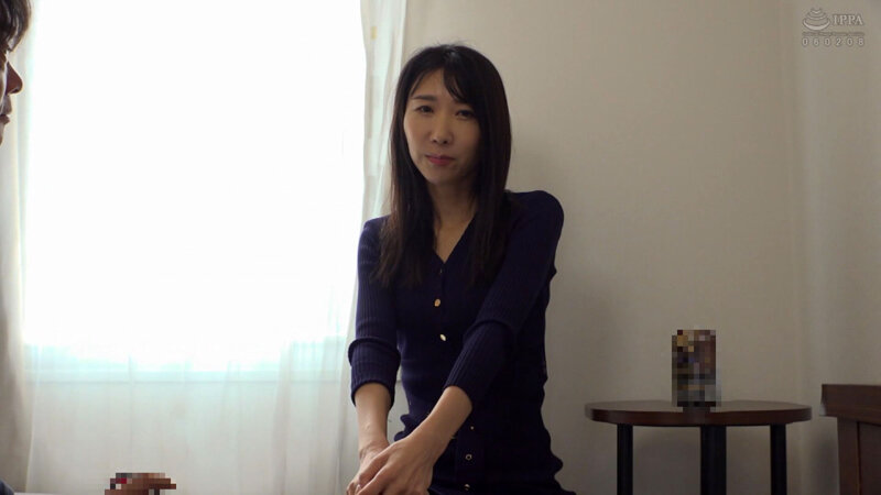性欲こじらせマゾ妻 チクビ勃起モンスター＆感度最大 チ○ポの言いなりマダム 森田紅音 サンプル 1