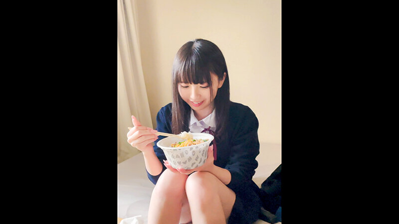 制服女子とハメまくり！貞操観念終わってる系J●4人との映像記録326分！ サンプル 15