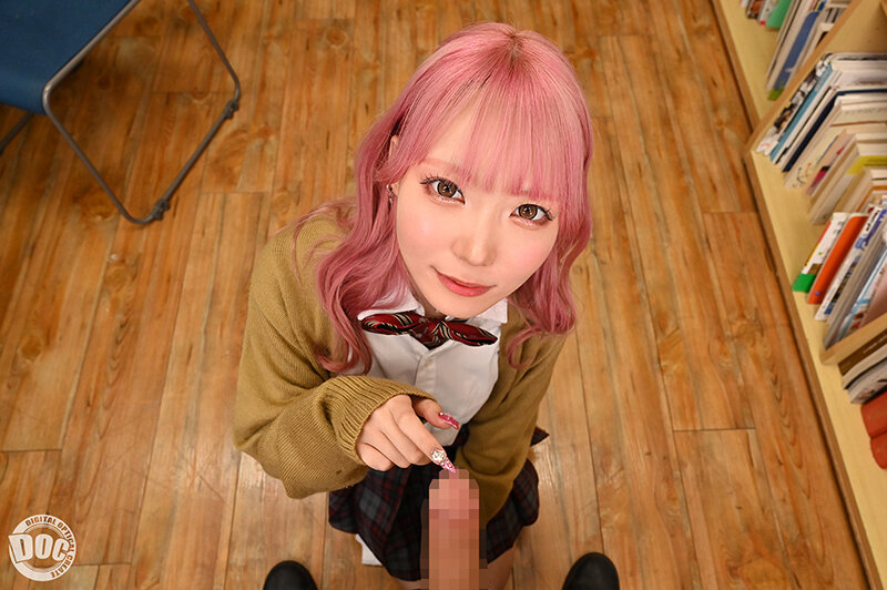 【VR】普段は接点のない1軍ギャルに勃起チ〇ポを見られてマーキングベロしゃぶりキスからのそのまま筆おろしされた。 藍瀬ミナ サンプル 3