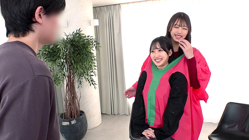 仲良し女子大生2人組がきゃぴきゃぴ超密着二人羽織で協力プレイ！令和の新感覚ゲームに挑戦！制限時間以内にフル勃起男子をイカせることができたら賞金GET！！失敗したらW即ハメ中出し！！ サンプル 10