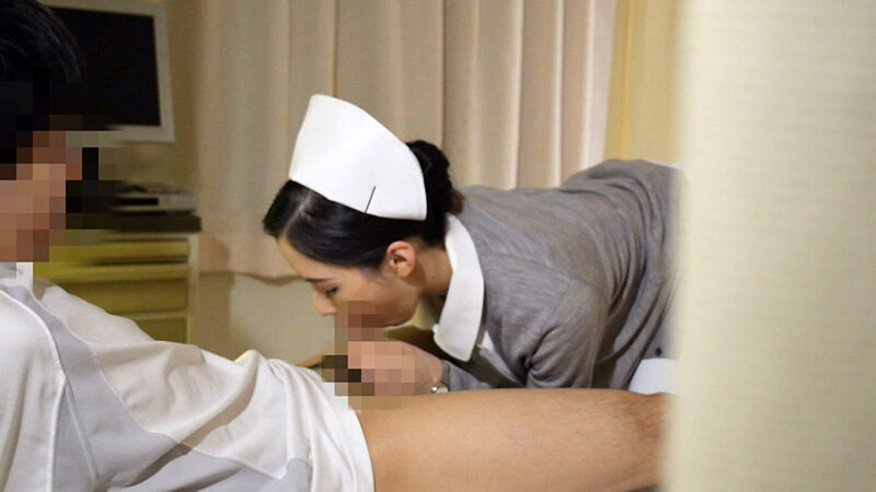 退院のお祝いはナースのパイズリ！色白美人看護師の淫らなお祝い！ サンプル 3