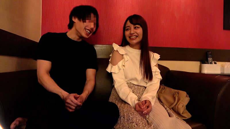 「AV男優と嵌め撮りしませんか！？」街行くFカップ美人お姉さんをナンパし嵌め撮り中出しできるか？ サンプル 2