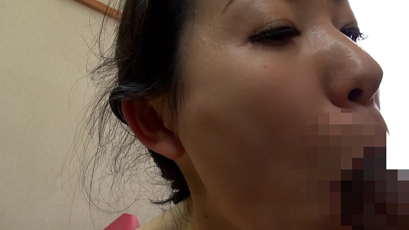 離婚後に独り身で田舎暮らしを満喫してる美熟女さんがひと肌恋しくAV出演！カメラの前で嬉し恥ずかし官能SEX！ サンプル 6