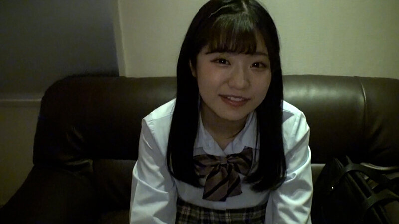 あどけない笑顔の黒髪娘とイケナイコスプレ変態パコパコ中出し性交！ サンプル 1