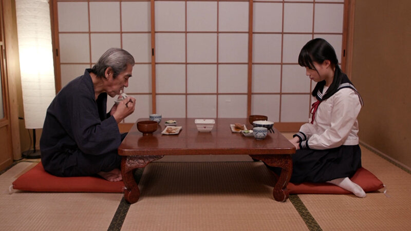 突然の両親との別れでふさぎ込む年端もいかない娘をアブノーマルな世界に導くおじいちゃんとの麻縄遊戯！ サンプル 1