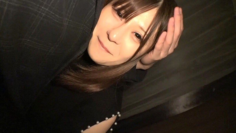【拡散注意流出映像】ゆるかわ系ギャルOLが推しのホストとラブホで推し活中！ サンプル 1