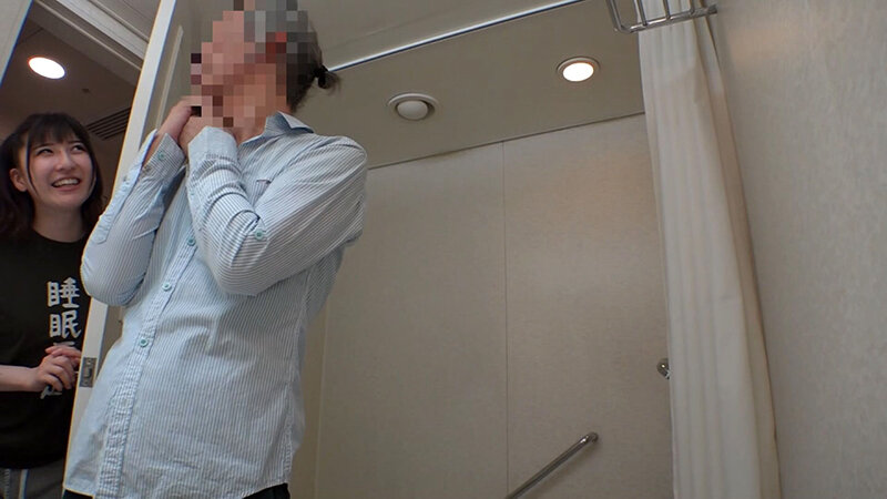 【視聴注意・顧問よる胸糞だけどヌケる動画】とある合宿での動画…。顧問と生徒の密会！ サンプル 1