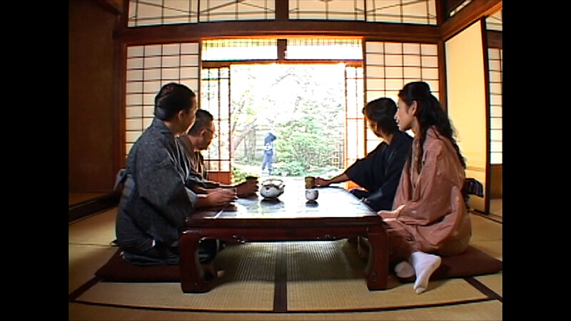 昭和初期の郊外の大地主の家で女中として奉公する娘。ある晩、若旦那夫婦に性の手ほどきをされ…。初めての経験に快感を覚える3PSEX！ サンプル 1