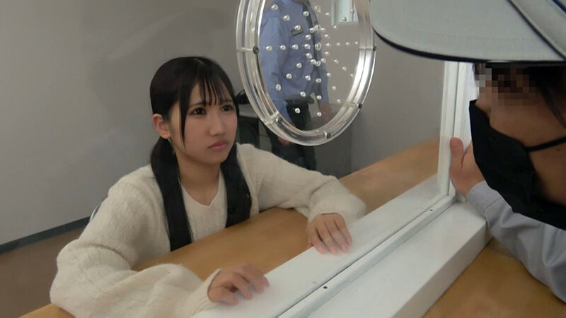 ツインテールで可愛い顔立ちからは想像できないGカップの大きなお胸！いたいけな娘の胸を揉みしだき中出しSEX！ サンプル 1